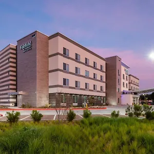 fairfield-by-marriott-inn-suites-anaheim-los-alamitos.topanaheimhotels.com/